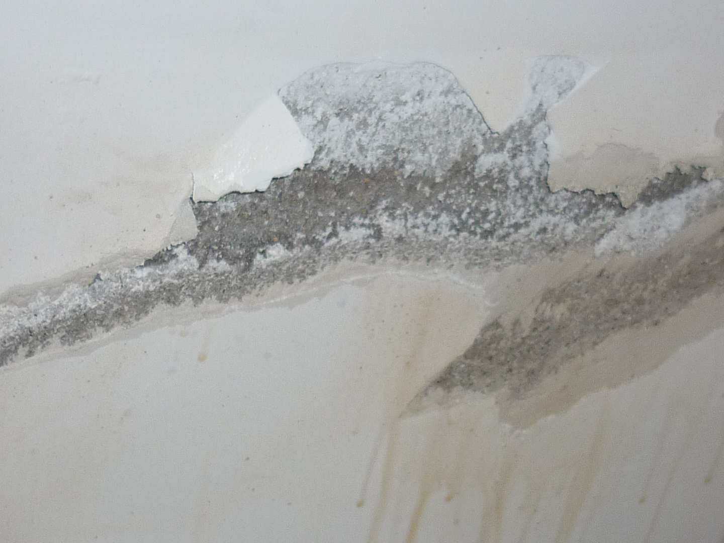 细聊丨建筑物渗水的原因和防水砂浆的正确施工方法